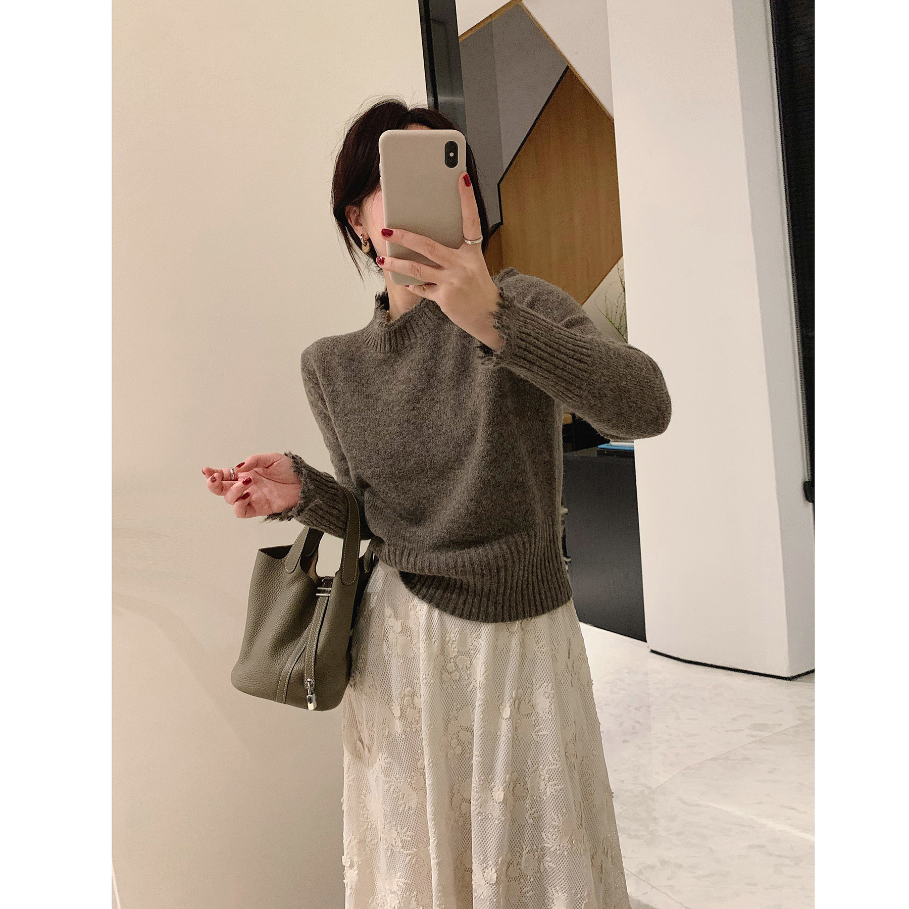 misslady洋气流苏边柔软套头毛衣女上衣chic百搭温柔风针织衫显瘦