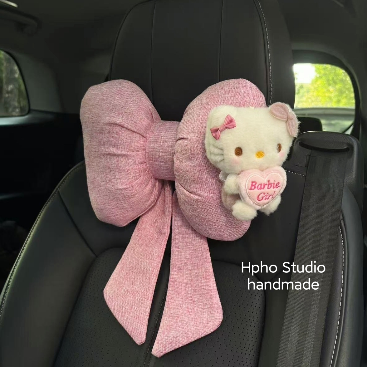 helloKitty汽车护颈头枕四季通用