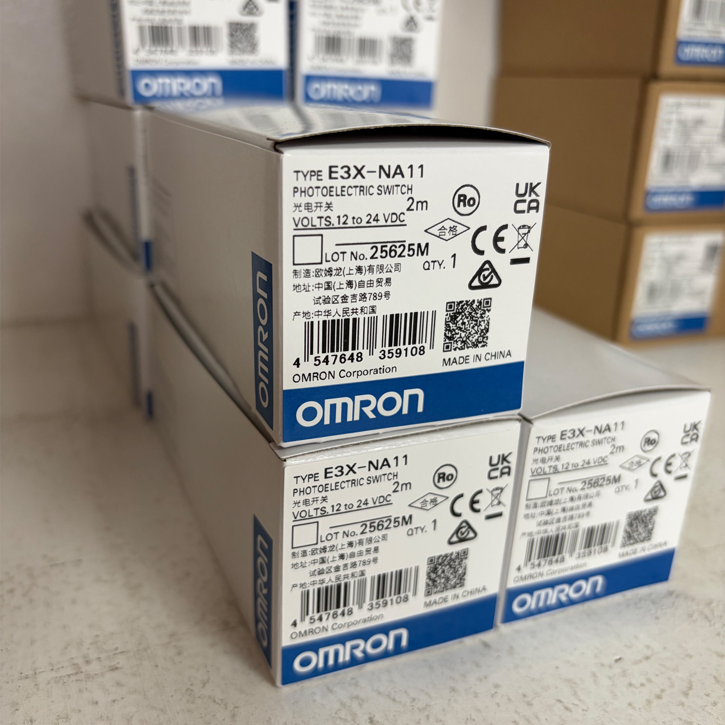 原装正品欧姆龙光电光纤放大器E3X-NA11 E3X-ZD11 E3X-ZV11