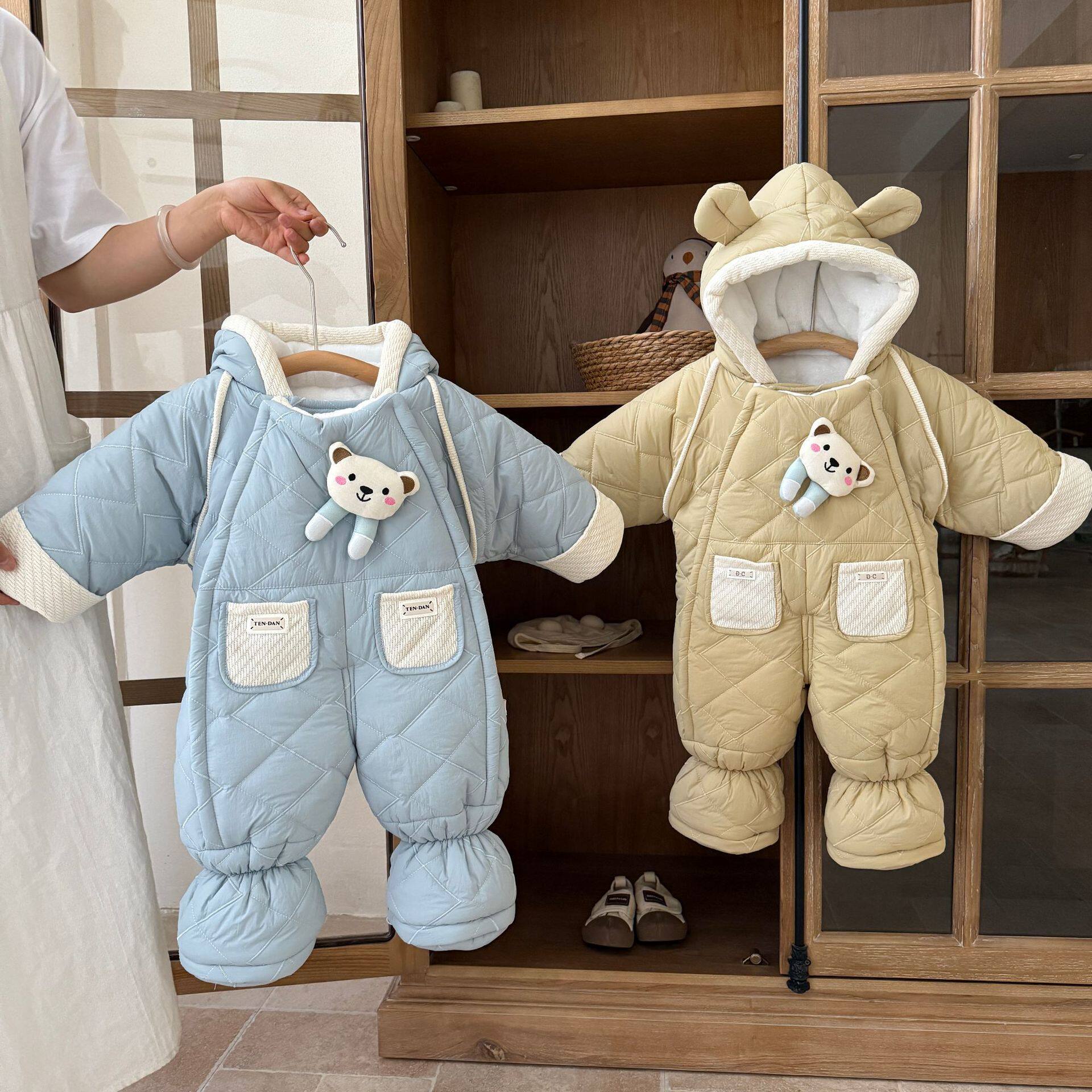 婴儿加厚连体衣冬季外出服包脚抱衣宝宝冬天保暖爬服新生儿衣服