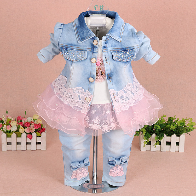 童装春秋装女宝宝套装韩版婴儿外穿秋季牛仔三件套衣服1-3岁外套