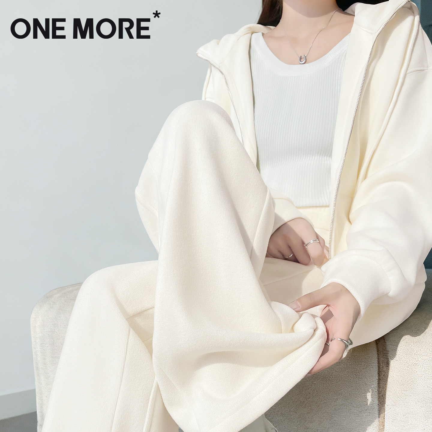 onemore加绒运动套装女韩系穿搭