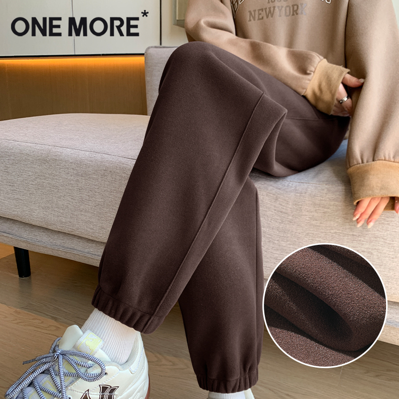 one more加绒裤子女秋冬2025新款加厚宽松束脚裤灰色运动休闲裤Y