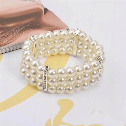 Pearl and diamond bracelet, cream-colored bracelet手环