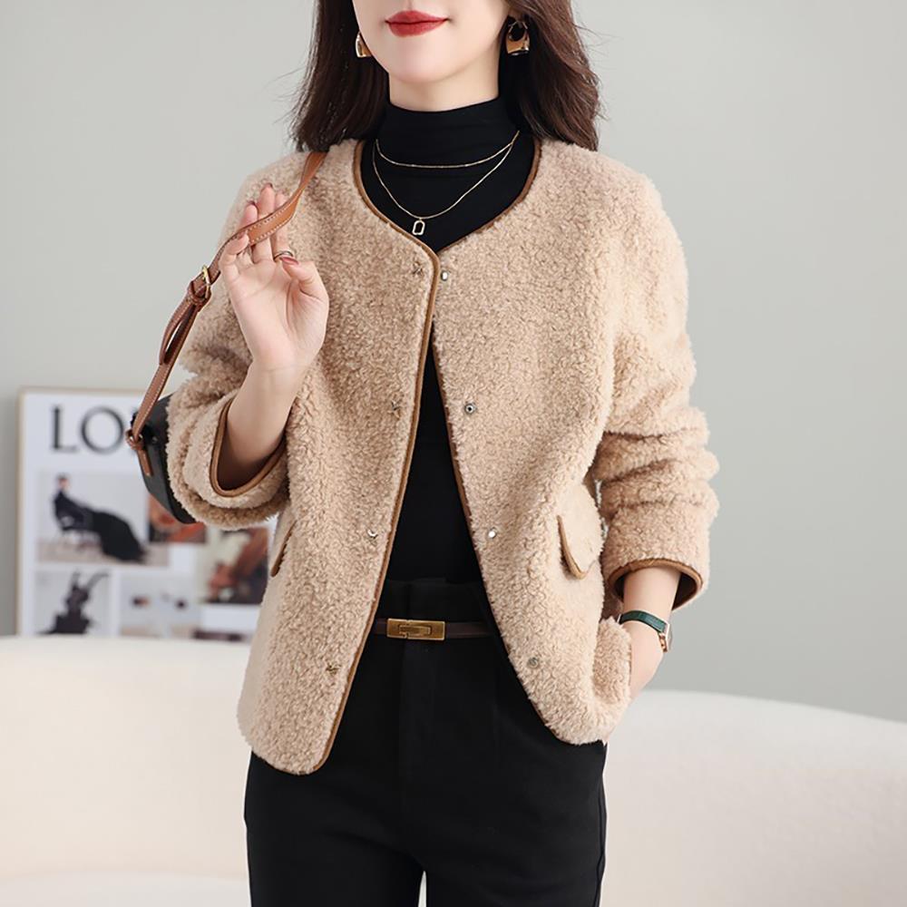 2025秋冬装新款羊羔毛外套女短款皮毛一体小个子颗粒绒加厚上衣潮