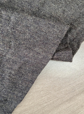 深灰色羊毛55%粘纤45%软糯亲肤弹力针织薄款面料T恤打底衫布料