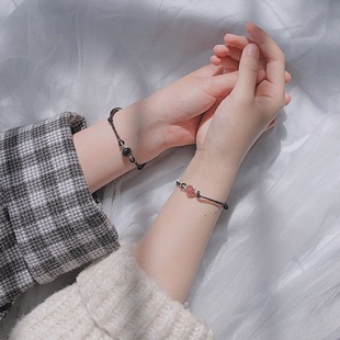 ins小众设计925纯银情侣款一对男女手绳编简约草莓晶手链三生有幸
