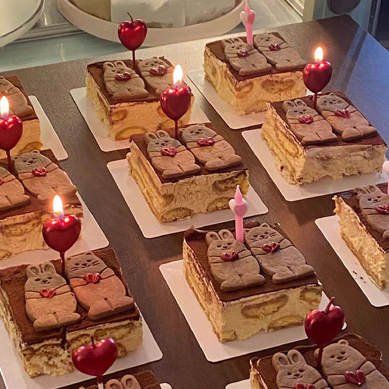 2026情人节快乐情侣表白熊兔饼干蛋糕装饰爱心蜡烛烘焙装扮插件,节庆用品/礼品,蛋糕/烘焙装饰用品,淘宝优惠券,粉丝福利购,淘宝优惠卷