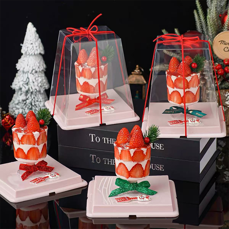 2025圣诞节快乐透明酒杯蛋糕装饰平安夜派对创意甜品杯异形包装盒
