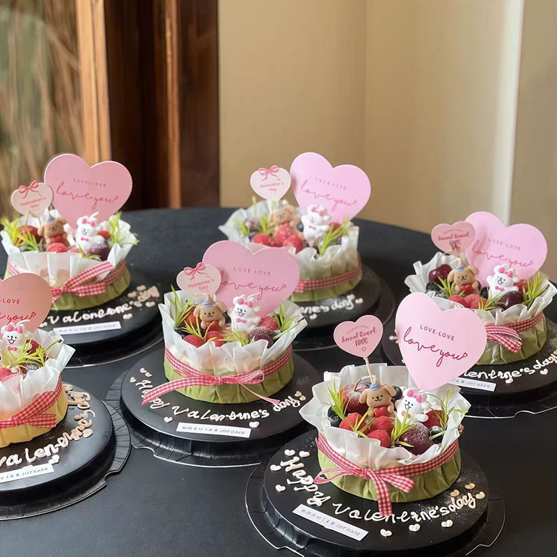 韩系情人节抱爱心蝴蝶结小狗蜡烛蛋糕装饰情侣表白love卡片装扮,节庆用品/礼品,蛋糕/烘焙装饰用品,淘宝优惠券,粉丝福利购,淘宝优惠卷
