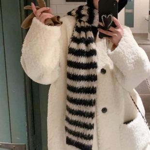 复古黑白条纹围巾女秋冬氛围感保暖学院风东北雪地穿搭短款围脖