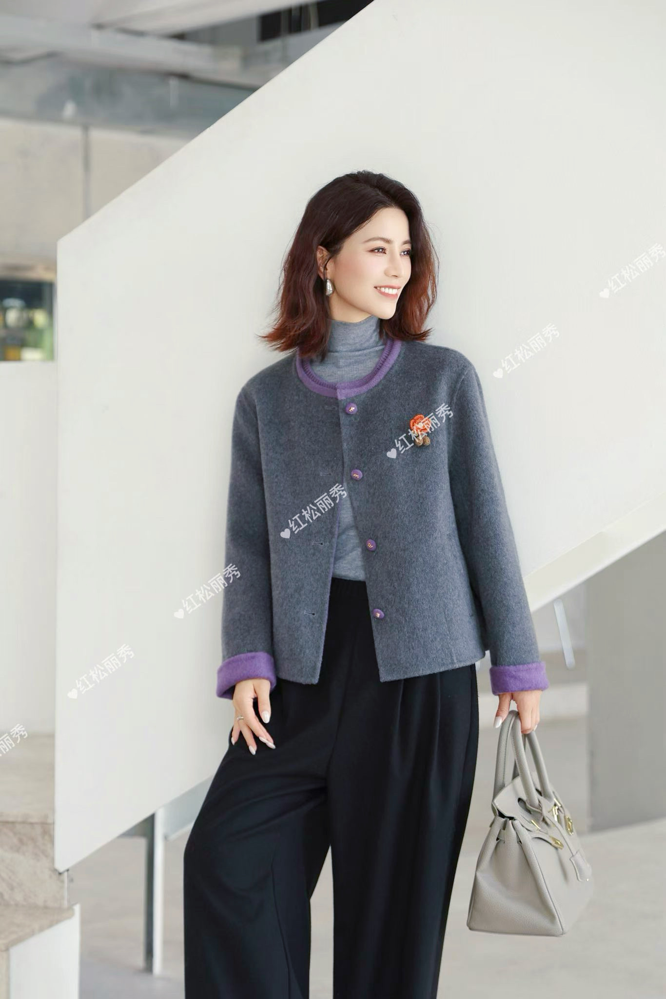 撞色拼接领双面羊毛呢子大衣女时尚短款百搭毛呢外套2026新款冬装