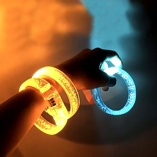 蹦迪夜跑酒吧演唱会应援物led夜光圈发光手腕带闪光手镯荧光手环