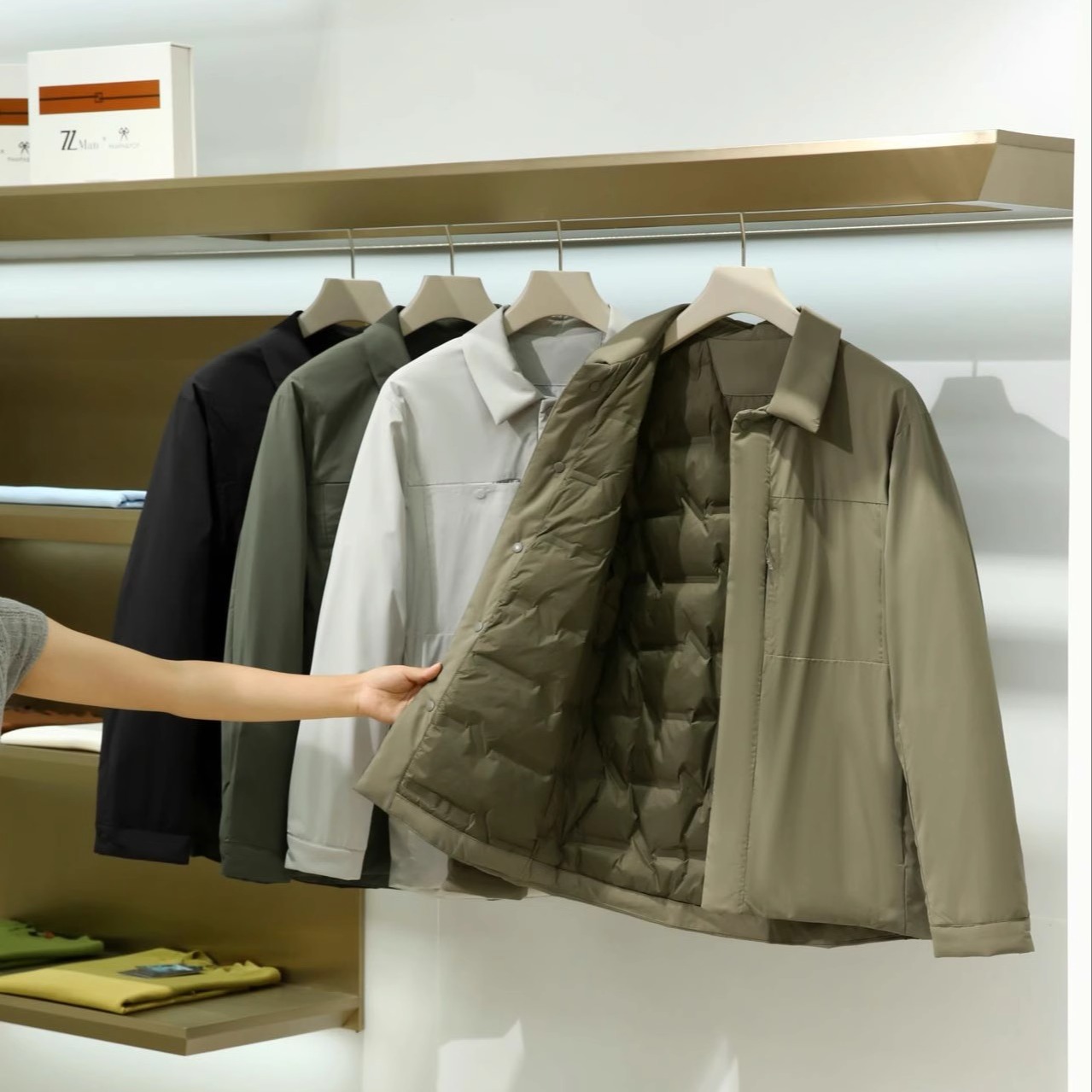 户外轻量保暖外套通勤潮流羽绒服