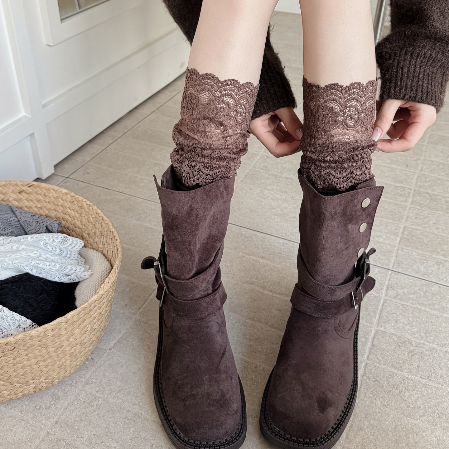 蕾丝花边小腿袜jk配长筒靴长筒袜