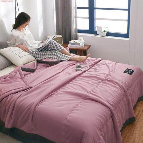 High quality summer quilt/blanket/quilts/blankets被子