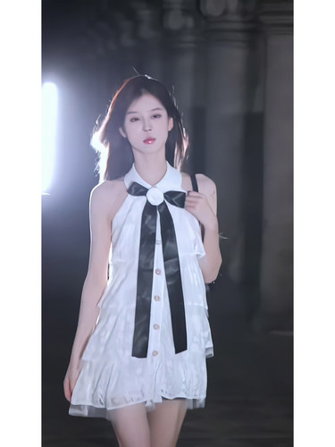 现货夏季小个子蕾丝无袖连衣裙