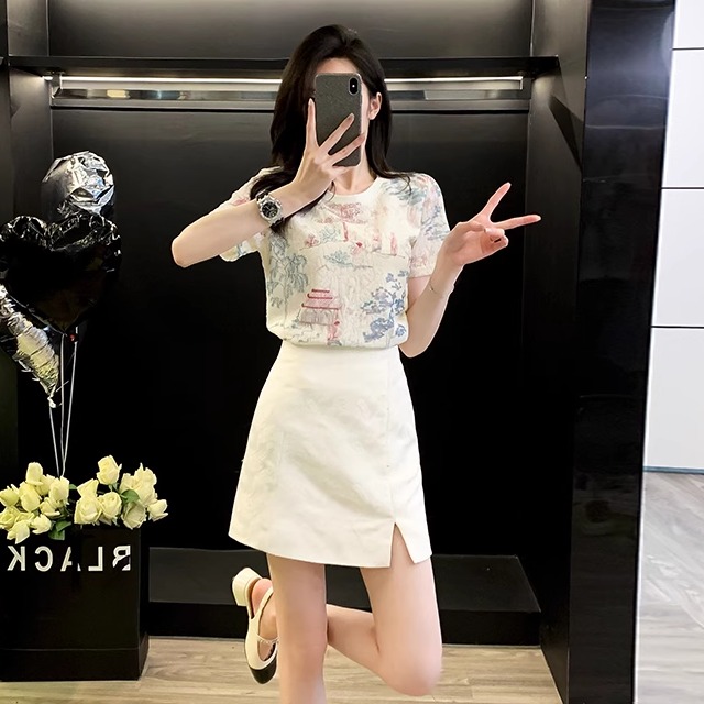 夏季套装女2025新款小个子搭配一整套国风印花短袖上衣短裙两件套