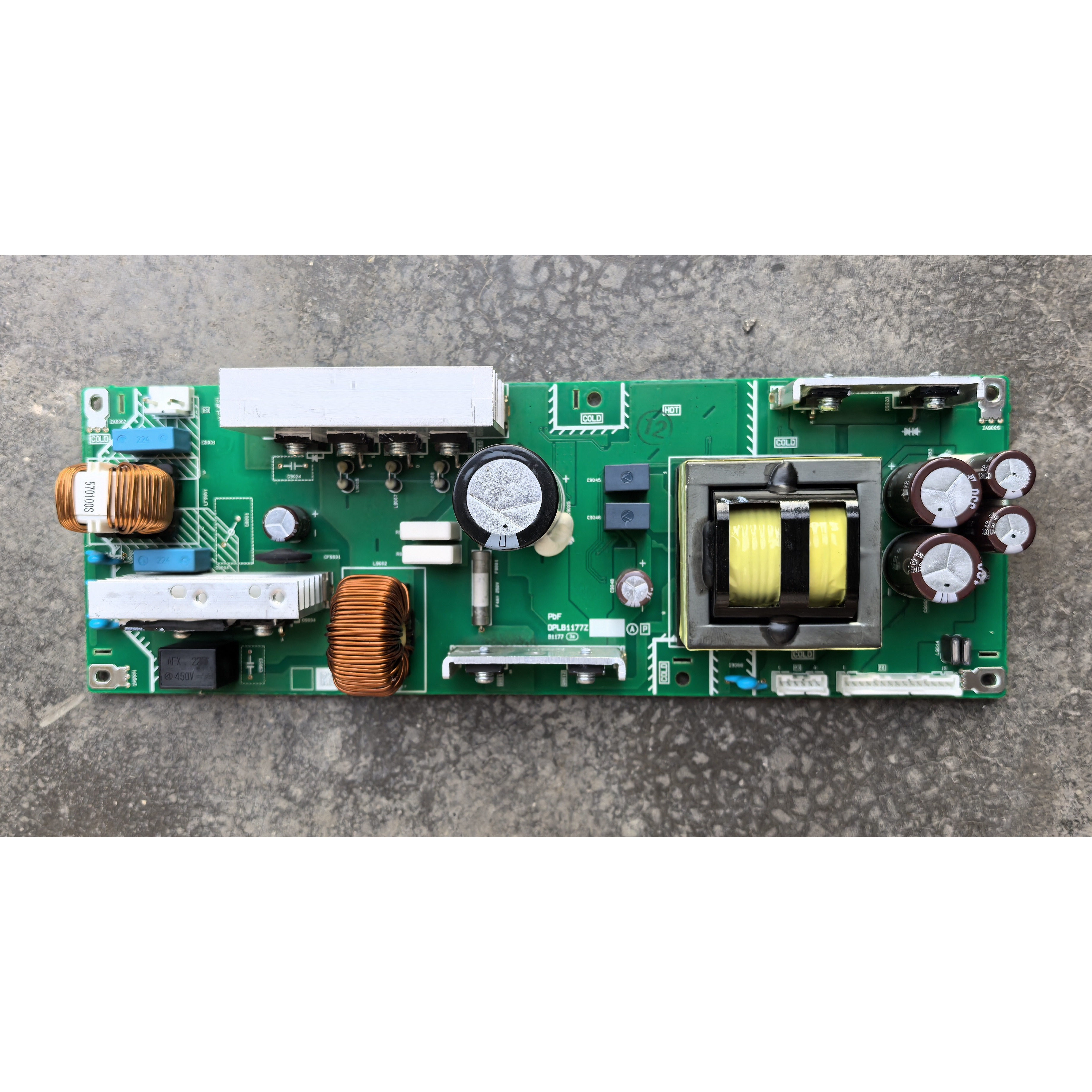 松下投影PT-MZ670LBU电源维修，DPLB1177Z
