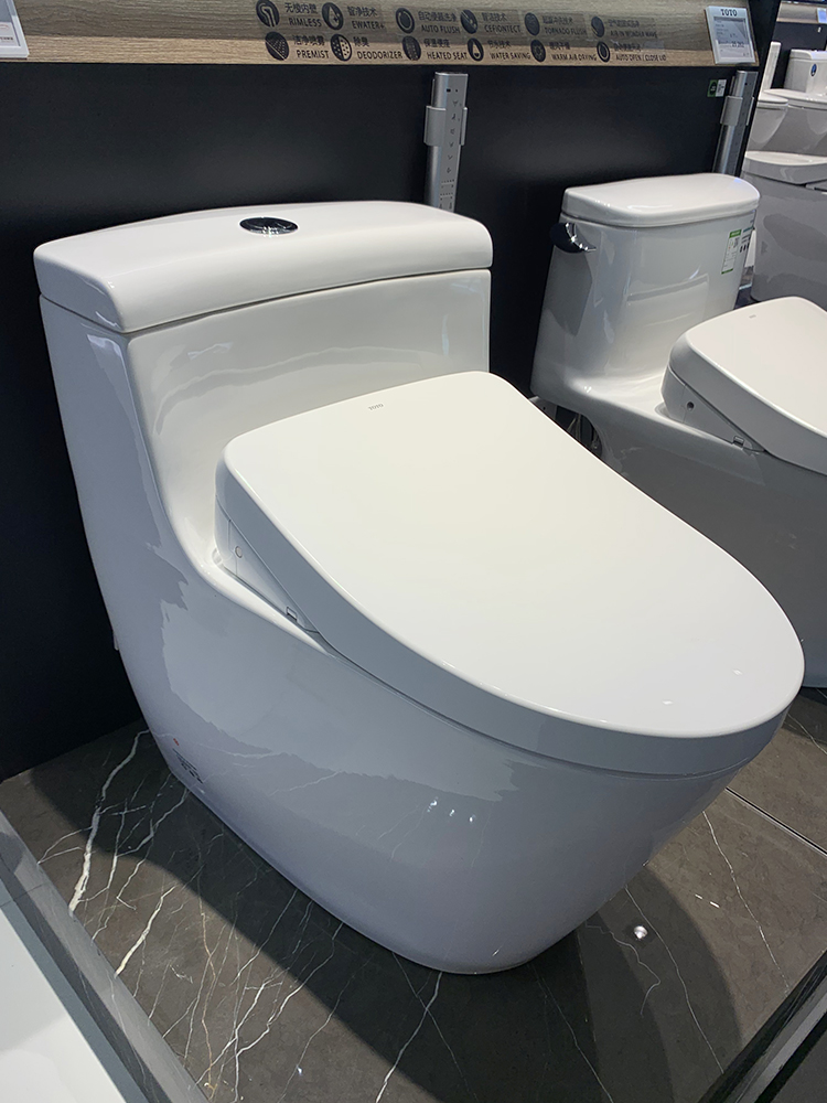 toto遥控连体温水冲洗智能马桶