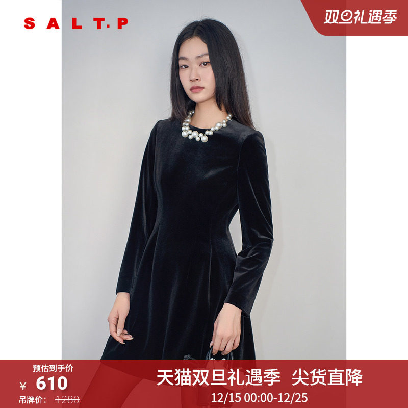 SALT.P可颜可拆卸珍珠圆领修身千金风光泽感丝绒连衣裙冬款