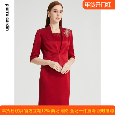 时尚端庄重工刺绣西服上衣