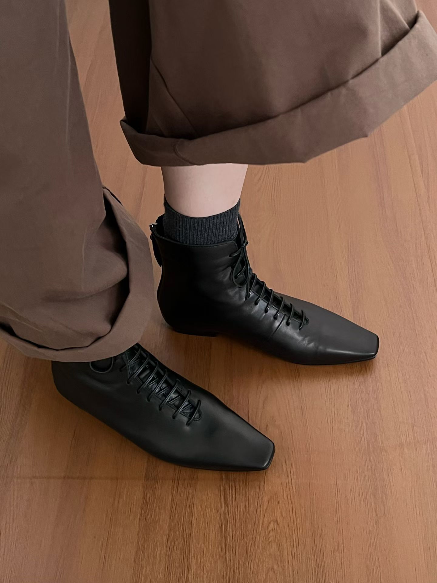 真皮法式气质方头坡跟韩系小踝靴及踝瘦瘦靴2025洋气咖色小短靴女