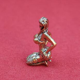 2026创意黄铜跪姿美女摆件女孩肤白貌美大长腿火辣身材模特性感小