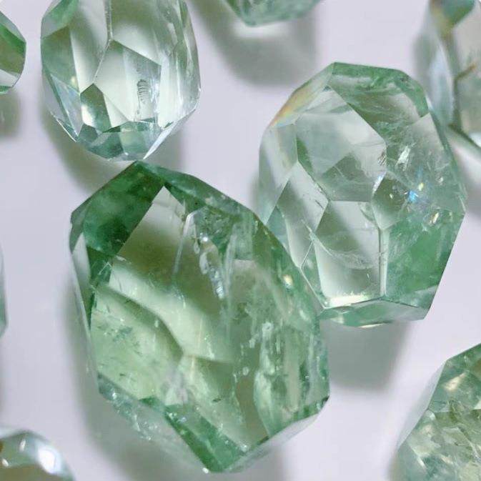 2026纯天然绿水晶随型桶珠配件简约百搭串饰手工diy手链编绳散珠,饰品/流行首饰/时尚饰品新,其他DIY饰品配件,淘宝优惠券,粉丝福利购,淘宝优惠卷