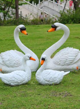 2026玻璃钢雕塑园林景观动物模型标本庭院水池幼儿园浮水天鹅摆件