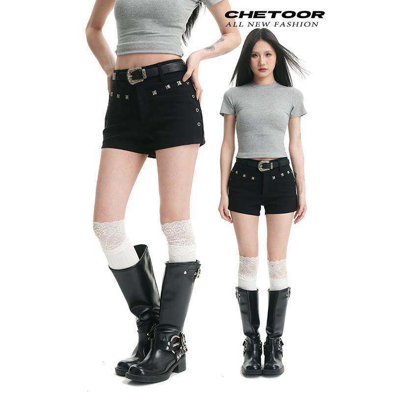 甜酷辣妹黑色柳钉弹力短裤女春夏2024新款高腰直筒裤休闲裤热裤夏