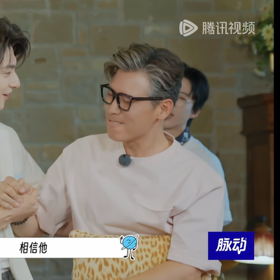 地球超新鲜龚俊刘宇宁李乃文同款大落肩口袋纯棉短袖圆领T恤欧码