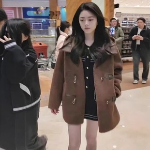 骄阳似我聂曦光赵今麦同款慵懒风咖色皮毛一体连帽牛角扣连帽外套