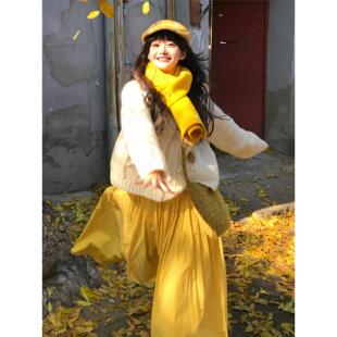 韩系秋日OOTD穿搭一整套宽松毛衣半裙女2025新款秋冬黄色连衣裙子
