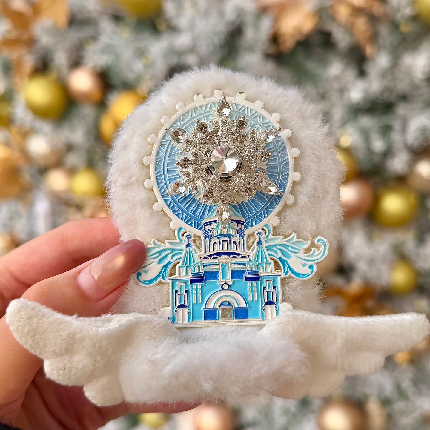 【新款】2026年冬季毛绒冰箱贴雪花可旋转冰雪大世界超美AR动画