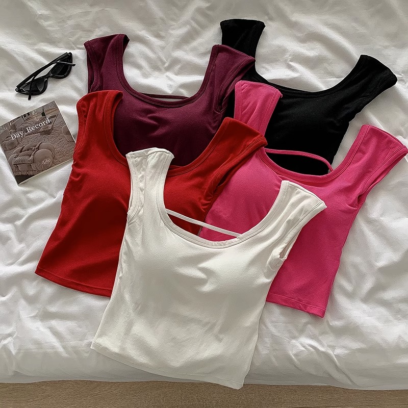 带胸垫纯欲甜辣妹性感露背短款