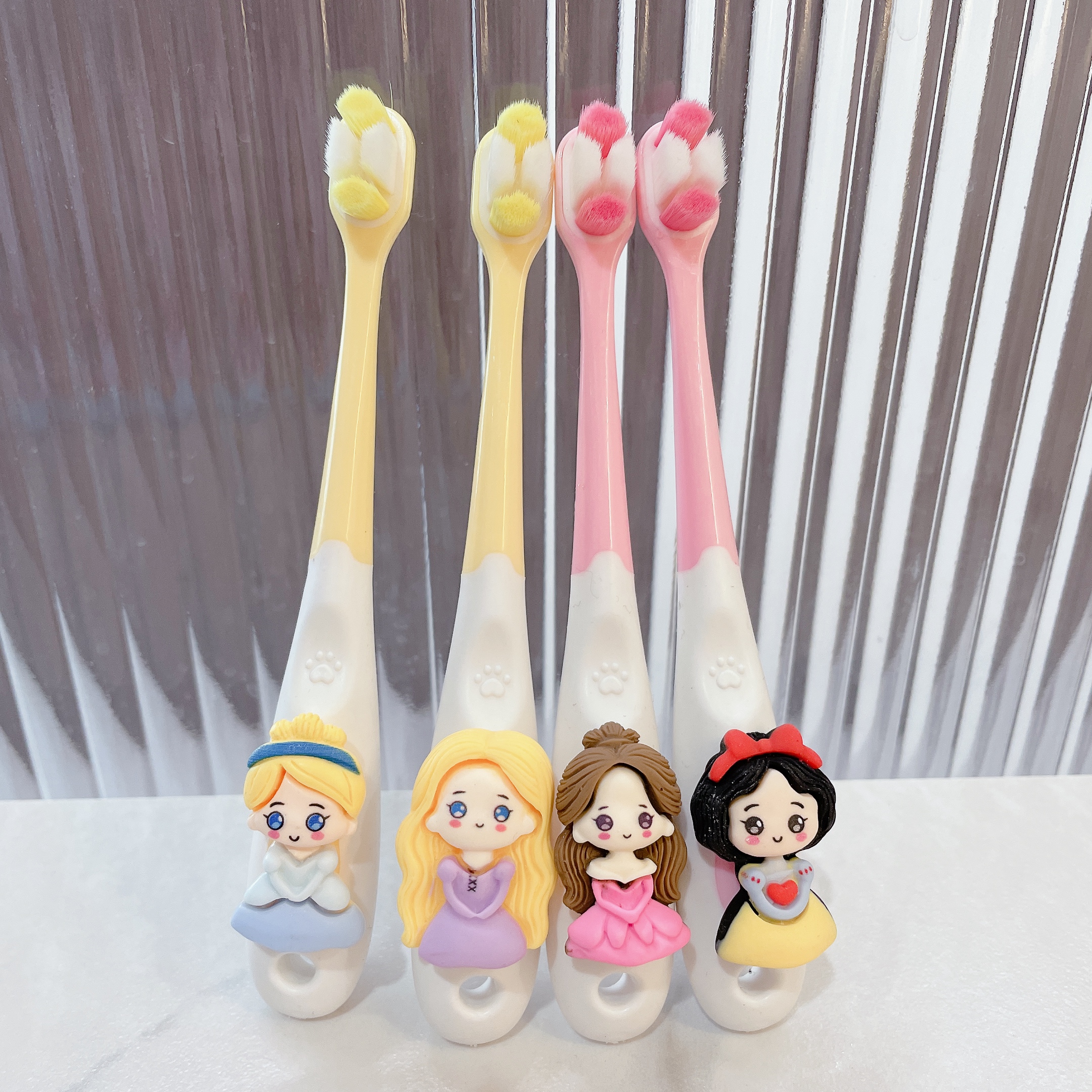 卡通可爱儿童软毛牙刷