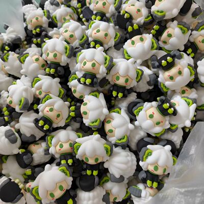 罗小黑战记2周边玩具摆件朋友闺蜜礼物高颜值Q版罗小黑无限手办