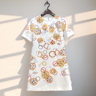 几何图案印字母镶钻a字裙子小个子高级感连衣裙夏 时尚 周年庆 女装