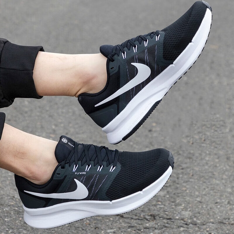 耐克运动鞋减震跑步鞋男Nike