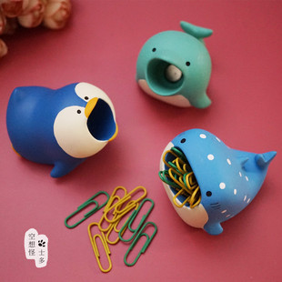 日系创意海洋水族馆企鹅海豚笔插干饭人笔筒大嘴鲨鱼回形针座摆件