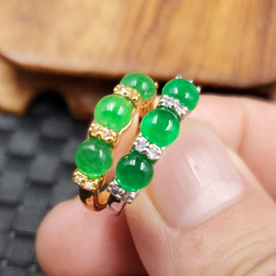 新款精美天然玉石石英岩玉蛋面戒指碧绿色戒指女款玉石戒指指环