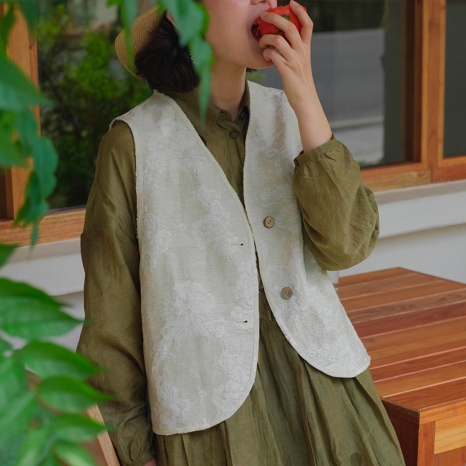 远家经典款 棉麻提花马甲背心做旧毛边无袖上衣叠穿轻薄夏HT2599