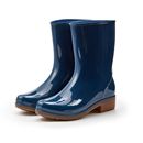 外穿大人牛筋防滑防水雨靴偏大一码 时尚 男女中筒水鞋 万贸高筒雨鞋