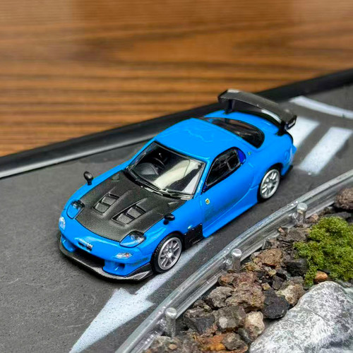 MINIGT164马自达RX-7合金车模