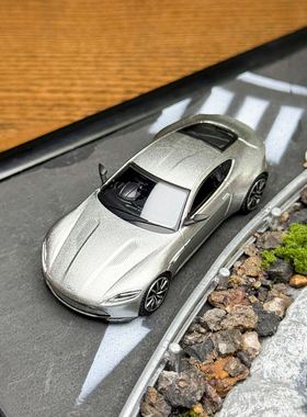MINIGT 1:64 #910 阿斯顿 马丁 DB10 银色合金汽车模型