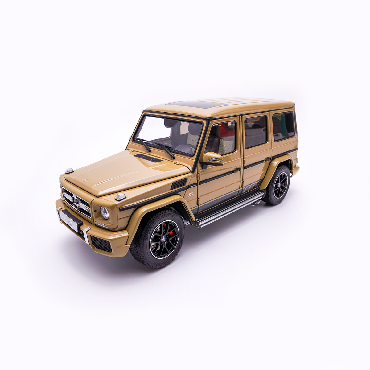 AR似真118奔驰G63合金全开车模