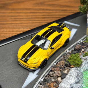 现货 MINIGT 1:64 #1077 福特 野马 MUSTANG 宽体 合金汽车模型