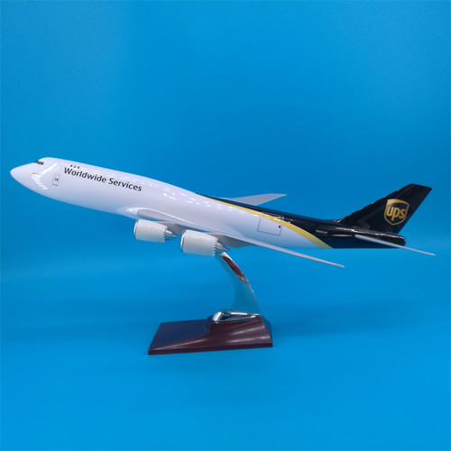 UPS货运航空飞机模型摆件B747-8