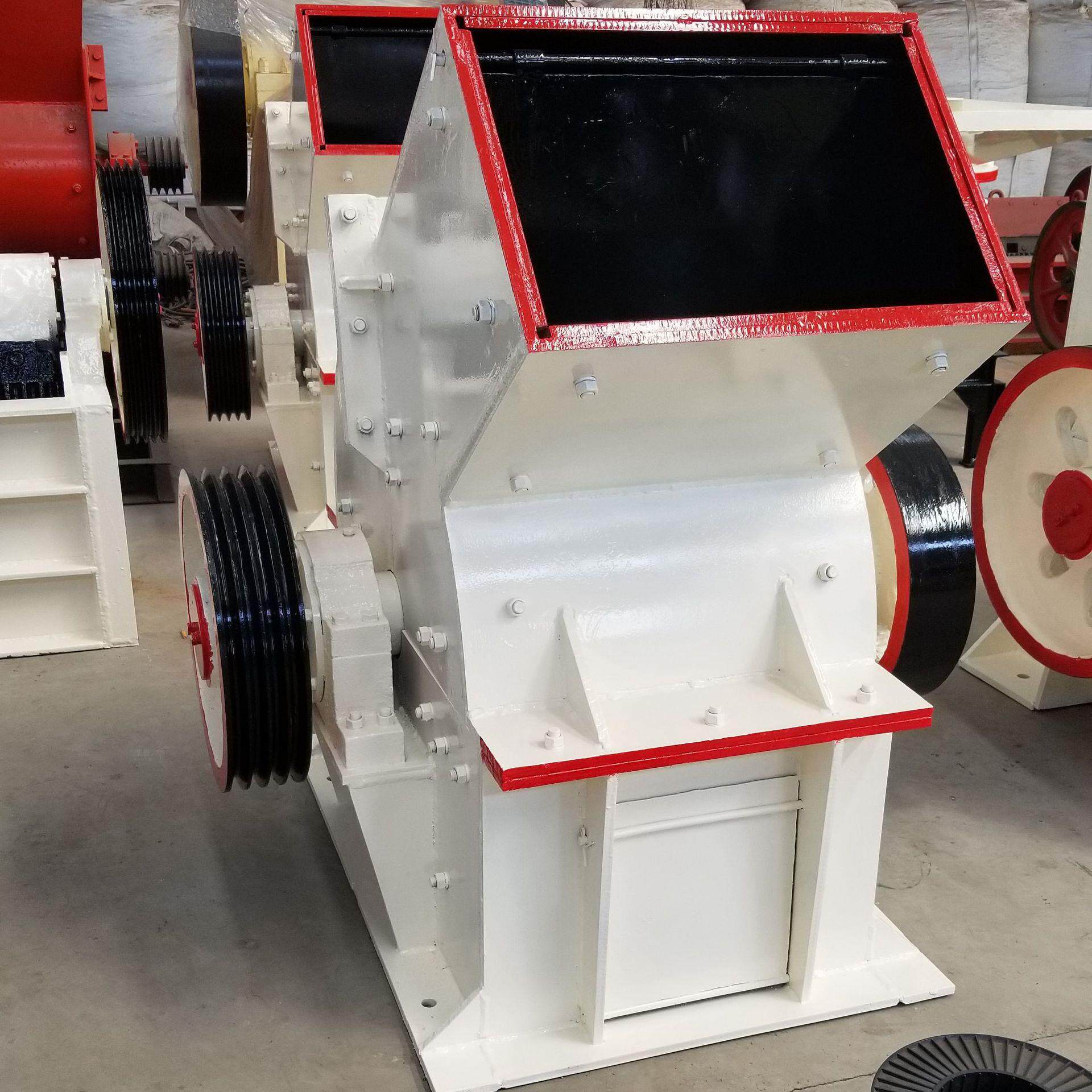 煤炭煤块粉碎机移动石头碎石机小型建筑垃圾制砂机家用锤式破碎机